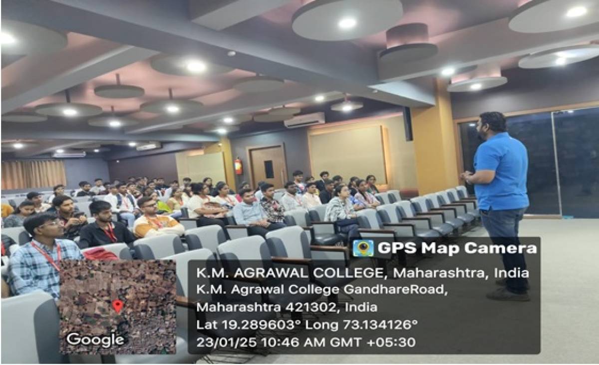 College Placement Cell in association with Flipkart Organized Orientation Session