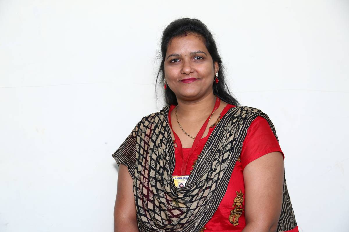 Mrs. Shraddha Ojha